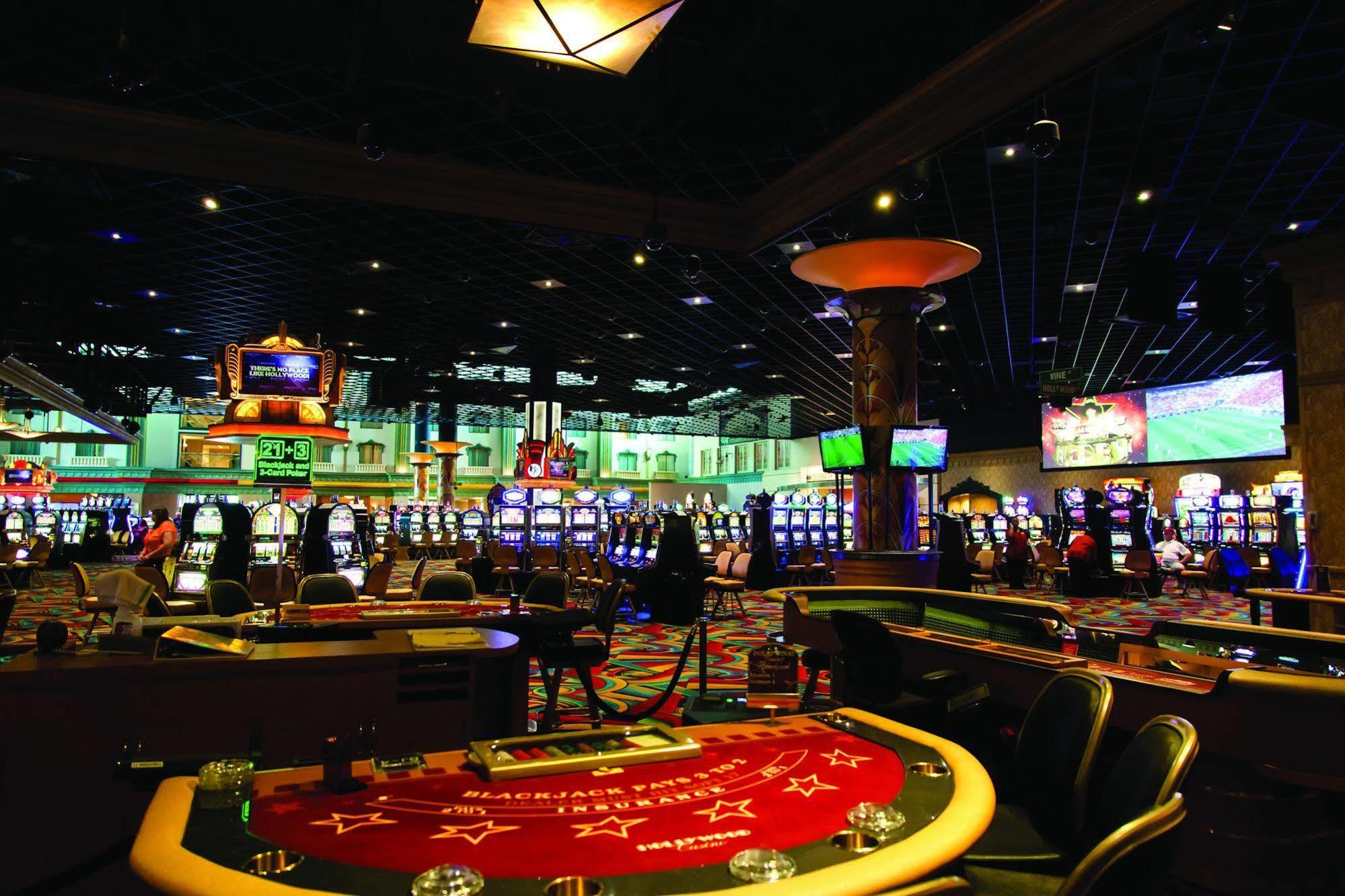 Готель Hollywood Casino Tunica Robinsonville Екстер'єр фото